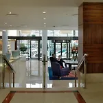 ホテル コンラッド 5*