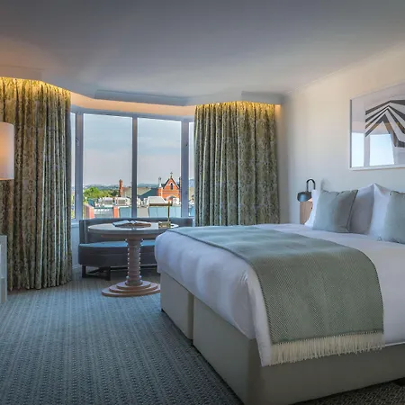 Hotel Conrad