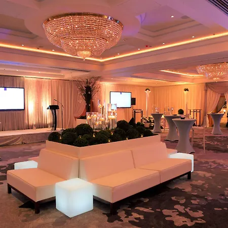 Conrad Hotel 5*