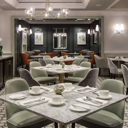 Hotel Conrad