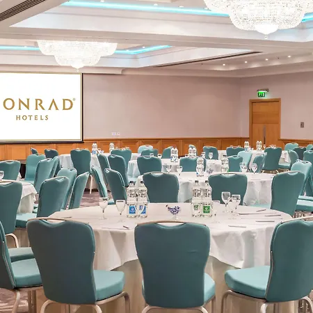 Conrad Hotel 5*