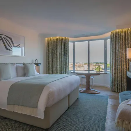 Conrad Hotel