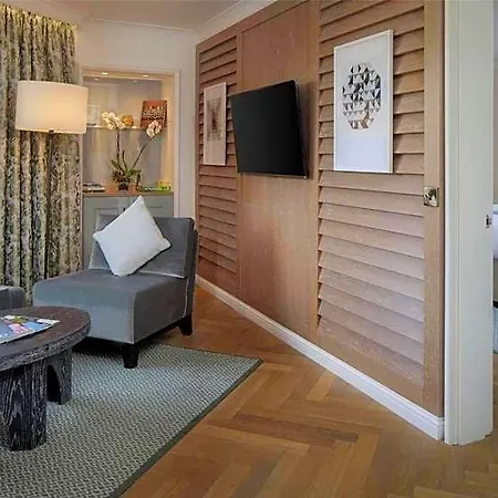 Hotel Conrad 5*