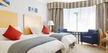 호텔 콘래드
