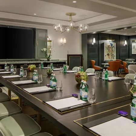 Conrad 5*